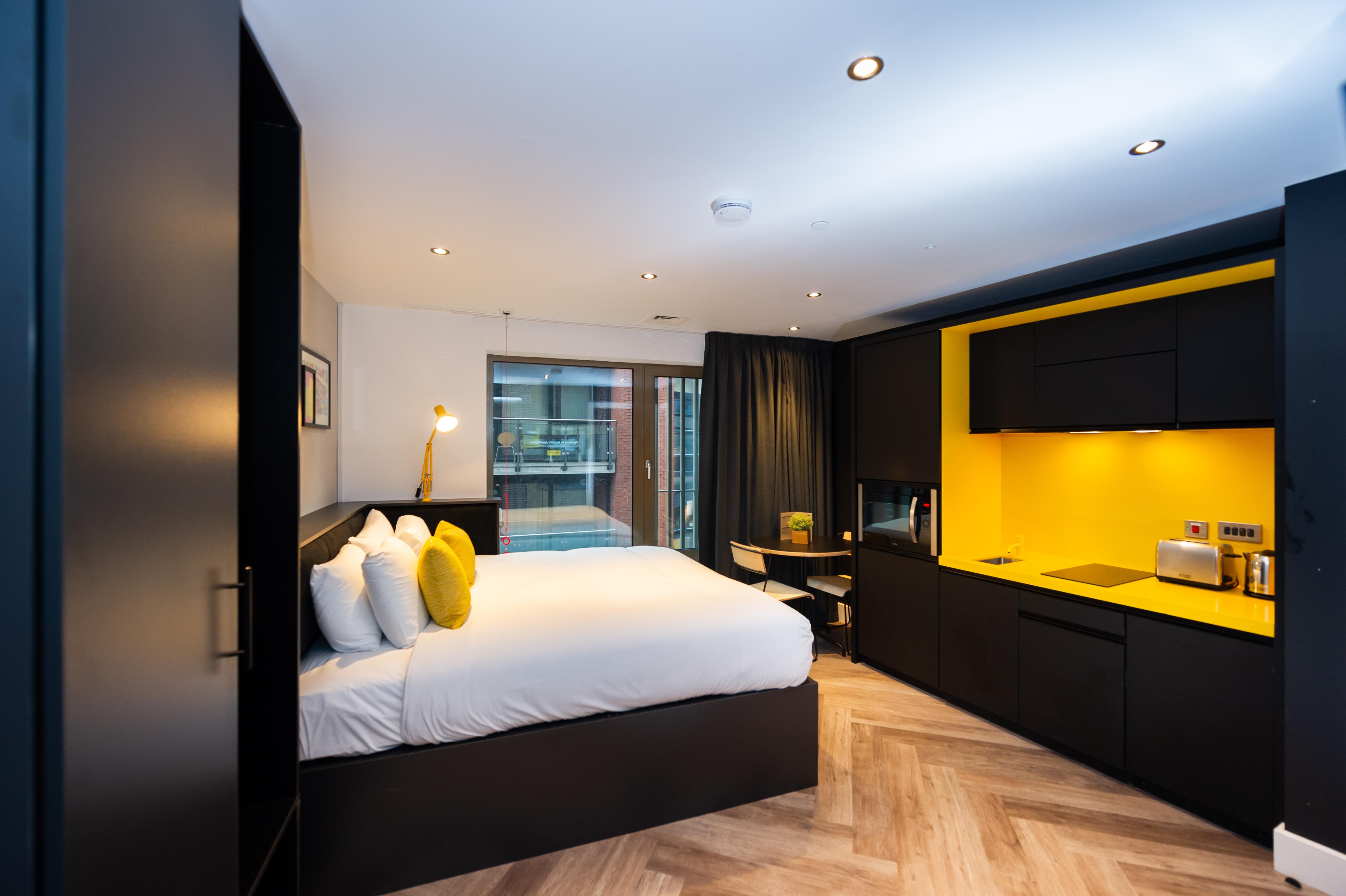 Staycity Aparthotels Dublin Castle Exterior photo
